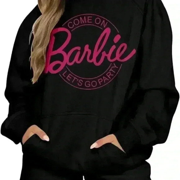 Sweaters - NWT: Women's Barbie Pullover Hoodies